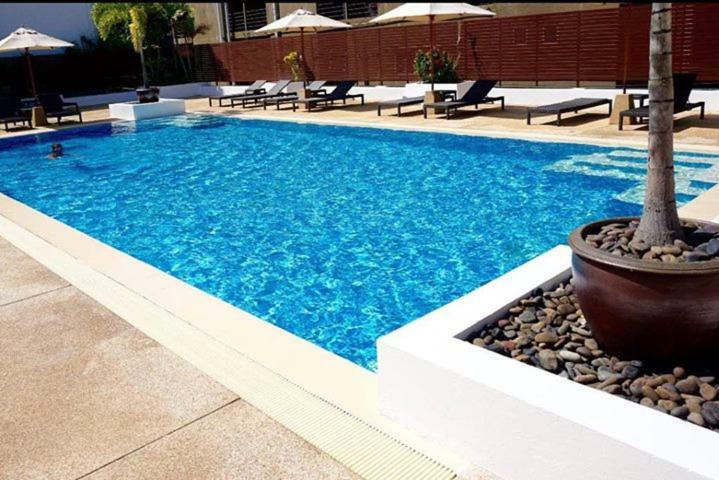 The Sands 2 Bedroom Apartment Naiharn Nai Harn Kültér fotó